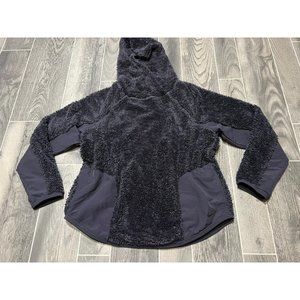 Nike Women Training Sz Large  Fluffy Pullover Purple